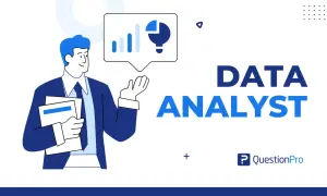 Uomo con grafici e lampadina in una nuvoletta, testo "DATA ANALYST". Scopri come diventare data analyst.