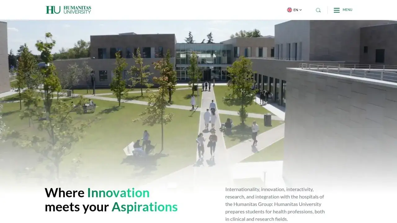 Campus moderno con studenti che passeggiano. Un elenco di universit&agrave; private, come Humanitas, che unisce innovazione e aspirazioni.